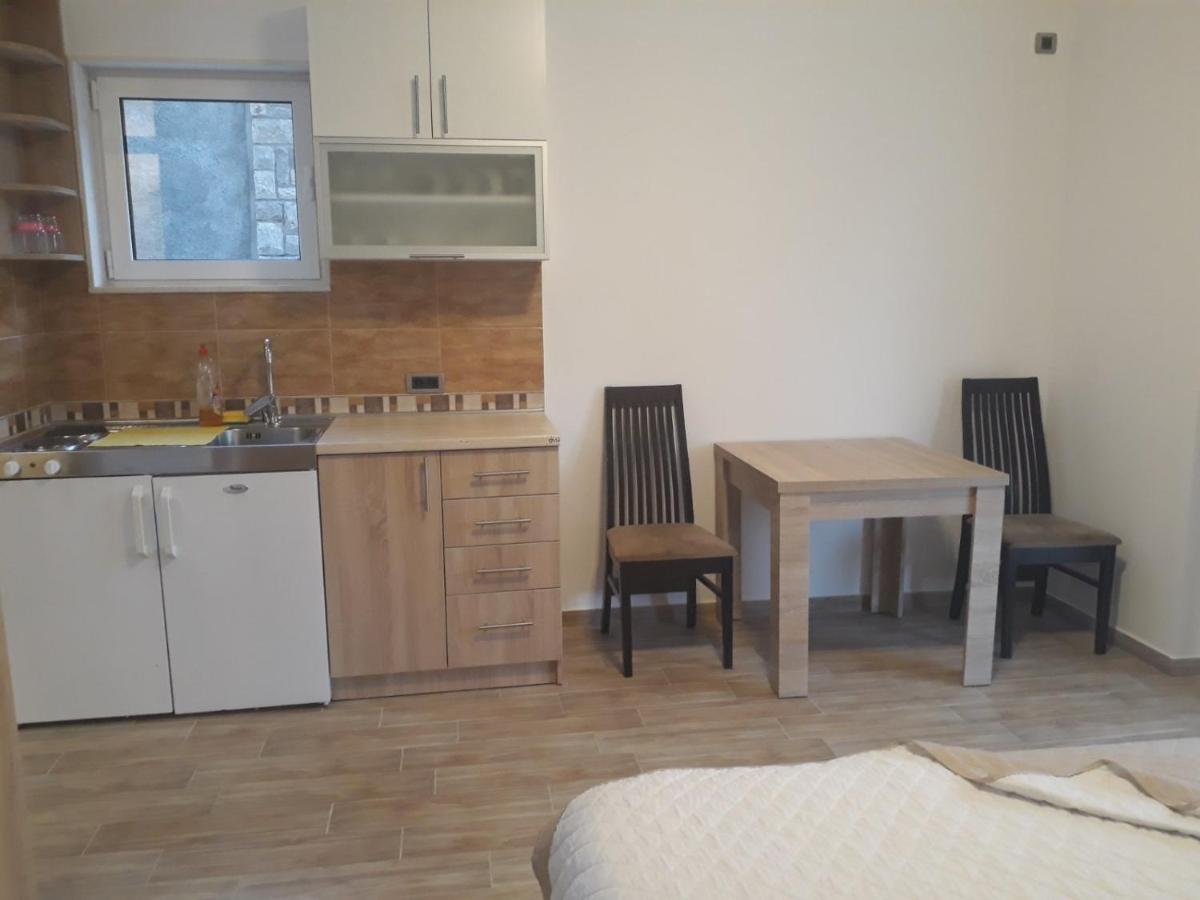 Apartmani Andrea Studio Herceg Novi Extérieur photo